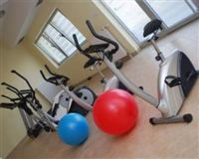 фото отеля Kolos Sport Center & Motel Cacak