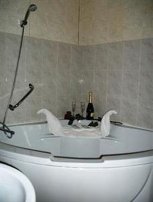 фото отеля Daugavkrasti Hotel