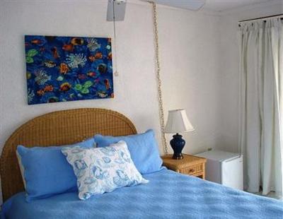 фото отеля Caicos Beach Condominiums