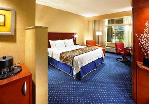фото отеля Courtyard by Marriott Anaheim at Disneyland Resort