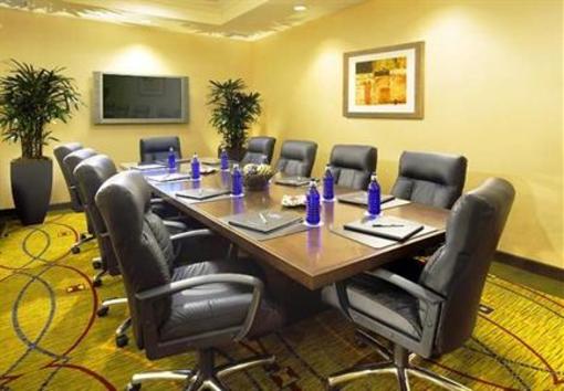 фото отеля Courtyard by Marriott Anaheim at Disneyland Resort