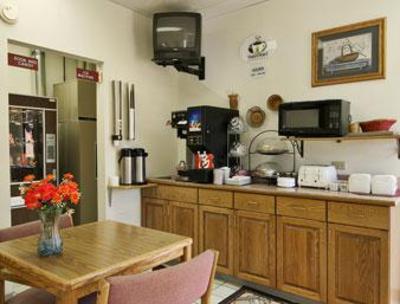 фото отеля Valley City Super 8 Motel