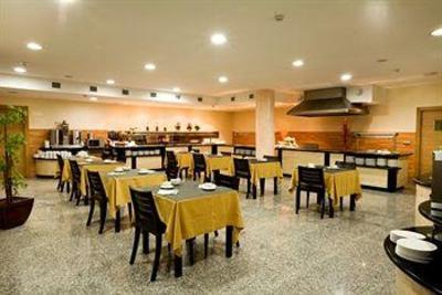 фото отеля Hotel Calabahia
