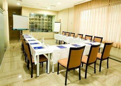 фото отеля Hotel Calabahia