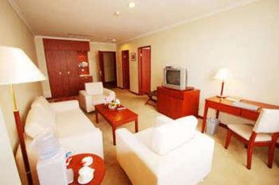 фото отеля Yue Tan Hotel