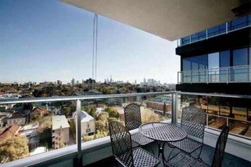 фото отеля Punthill South Yarra Grand