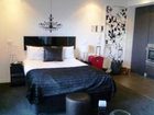 фото отеля Punthill South Yarra Grand