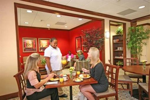 фото отеля Staybridge Suites North Charleston