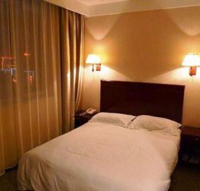 фото отеля Green Tree Inn Zibo Boshan