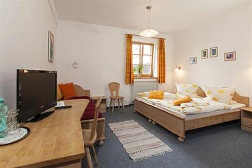 фото отеля Pension Bernhardhof
