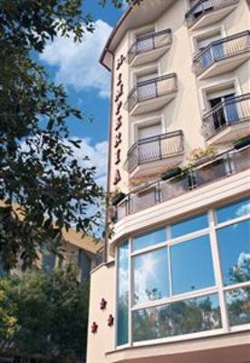 фото отеля Imperiale Hotel Cesenatico