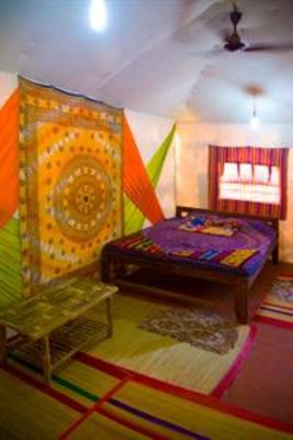 фото отеля Dolphin Beach Resort Mandrem
