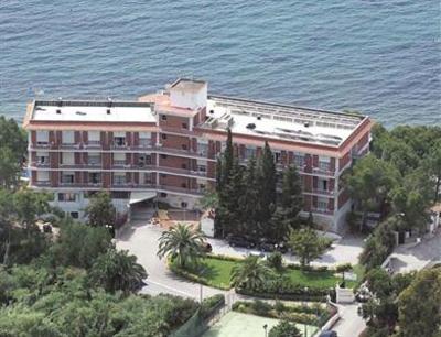 фото отеля Hotel Punta Licosa