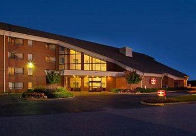 фото отеля Memphis Marriott East