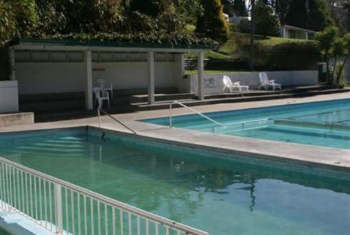 фото отеля Opal Hot Springs And Holiday Park