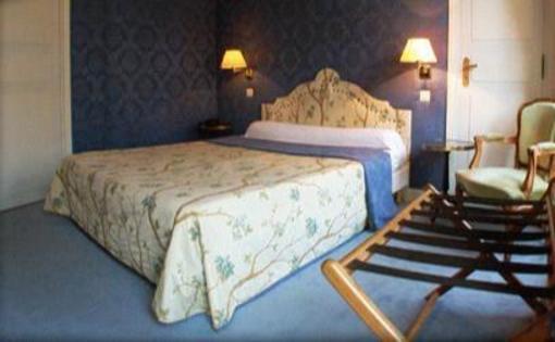 фото отеля Hotel Le Regent Villers-Cotterets
