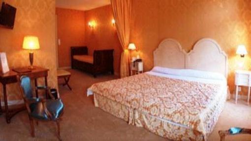 фото отеля Hotel Le Regent Villers-Cotterets