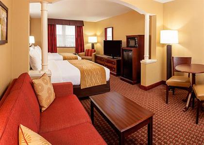 фото отеля Comfort Inn & Suites Saint Johnsbury