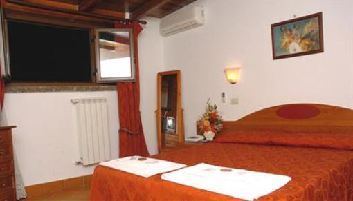 фото отеля Villa Altieri