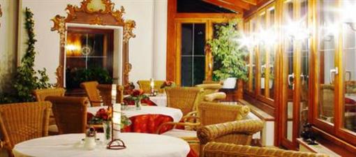 фото отеля Edelweiss Hotel Berwang