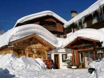 фото отеля Edelweiss Hotel Berwang