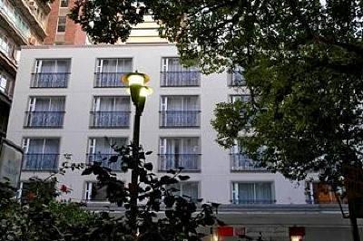 фото отеля Hollow On The Square Cape Town City Hotel
