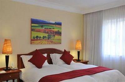 фото отеля Hollow On The Square Cape Town City Hotel