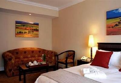 фото отеля Hollow On The Square Cape Town City Hotel