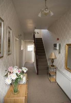 фото отеля Oak House Hotel Shaw