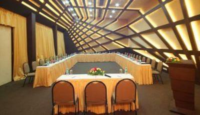 фото отеля Pearls Oceanique Resort
