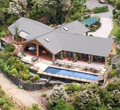 фото отеля Colleith Lodge Tairua