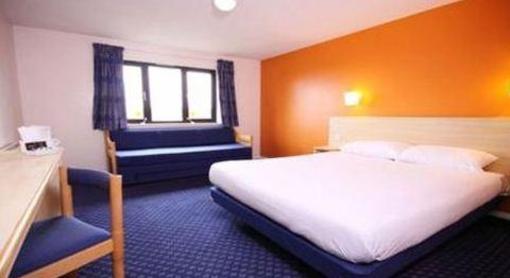 фото отеля Travelodge Ipswich Capel St Mary