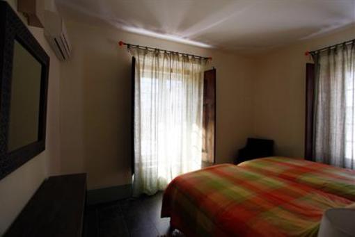 фото отеля Casas da Estacao