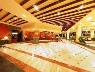 фото отеля Aparthotel Ocean Club