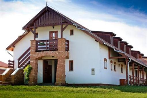 фото отеля Equital Horse Farm