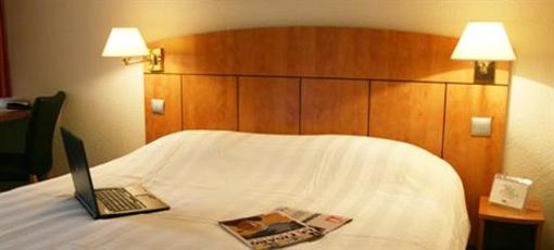 фото отеля Kyriad Creteil Hotel Bonneuil-sur-Marne