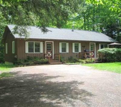 фото отеля Stowe Cabins in the Woods Waterbury (Vermont)