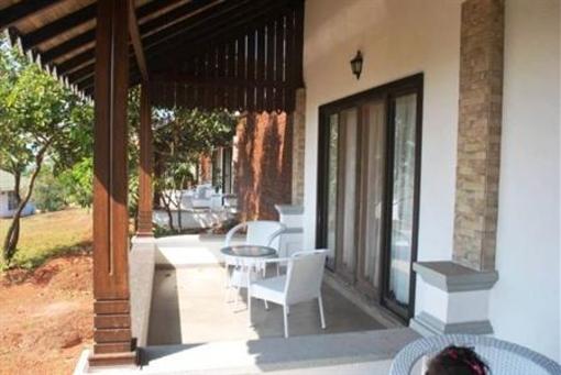 фото отеля The Fern Samali Resort