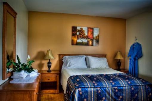фото отеля Motel Le JoliBourg