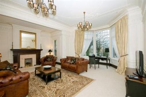 фото отеля Oakhill Apartments Aberdeen
