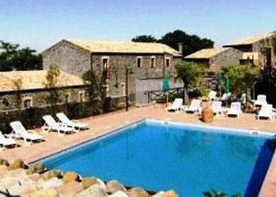 фото отеля Le Cisterne Turismo Rurale Hotel Adrano