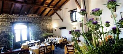 фото отеля Le Cisterne Turismo Rurale Hotel Adrano
