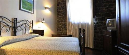 фото отеля Le Cisterne Turismo Rurale Hotel Adrano