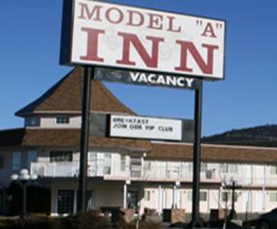 фото отеля Model A Inn
