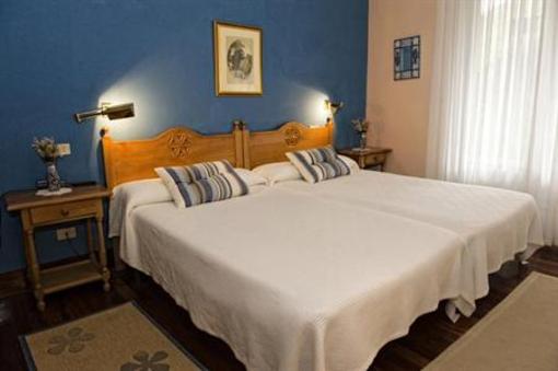 фото отеля Hotel Txaraka