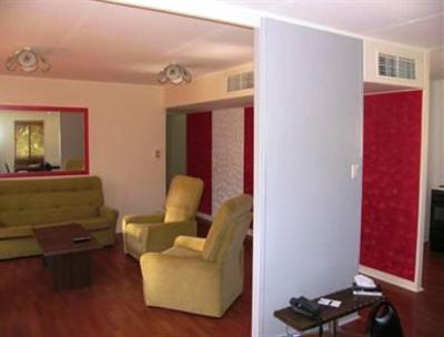 фото отеля Townview Motel Mount Isa