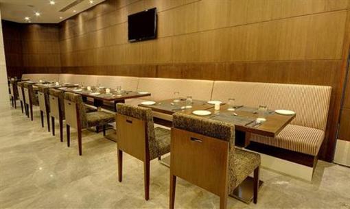 фото отеля Hotel Platinum Residency