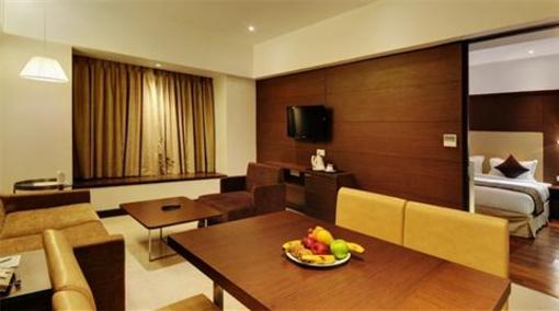 фото отеля Hotel Platinum Residency