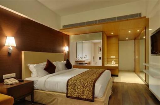фото отеля Hotel Platinum Residency