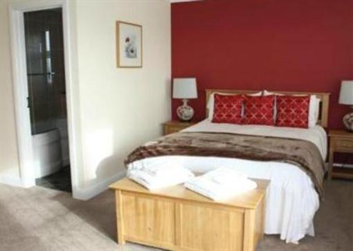 фото отеля Lakeview Holiday Cottages